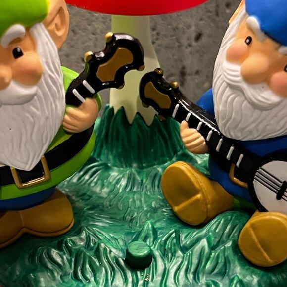 NEW 2019 Hallmark Keepsake Dueling Gnomes - Picture 9 of 15